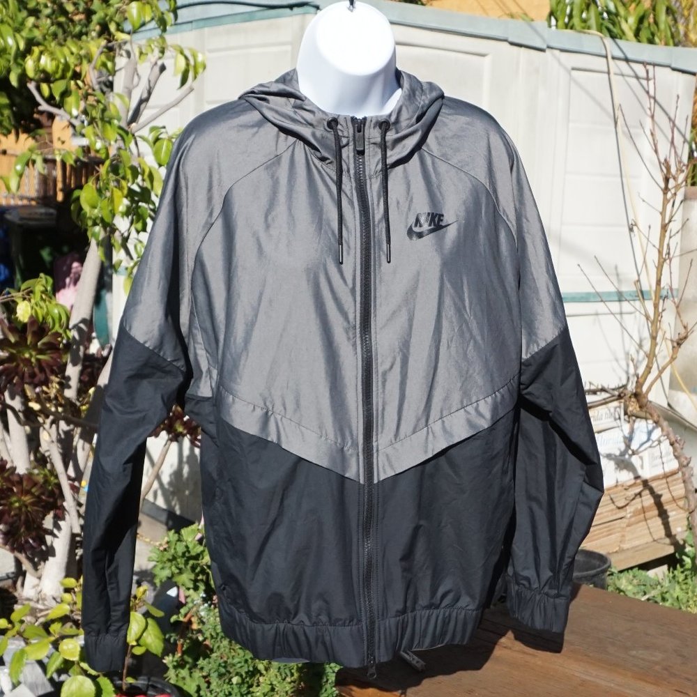 NEW Retro VTG NIKE Running Windbreaker Jacket XL